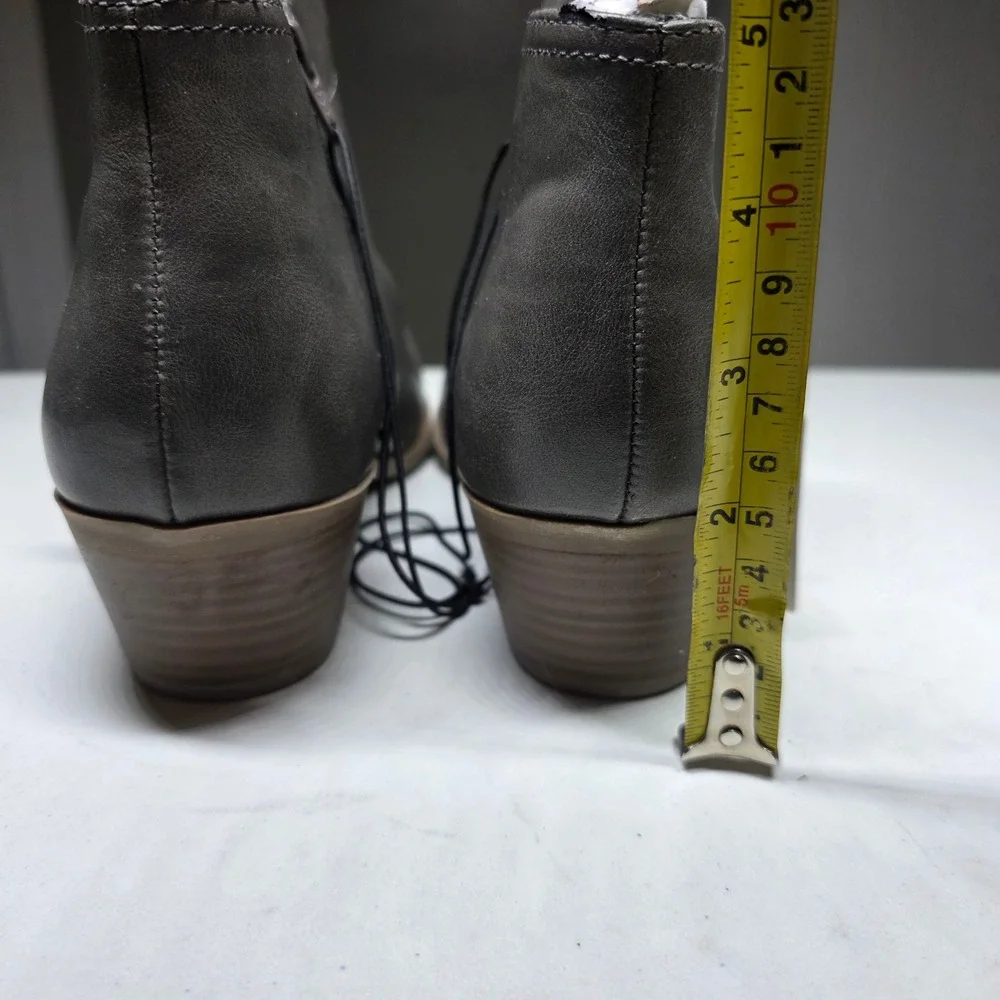 Arizona Jean Co Grey Ankle Booties Womens 9 Memory Foam Block Heel New NWT